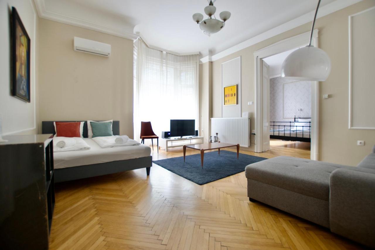 Standard Apartment By Hi5 - Kecskemeti Street Suite Budapest Exterior photo